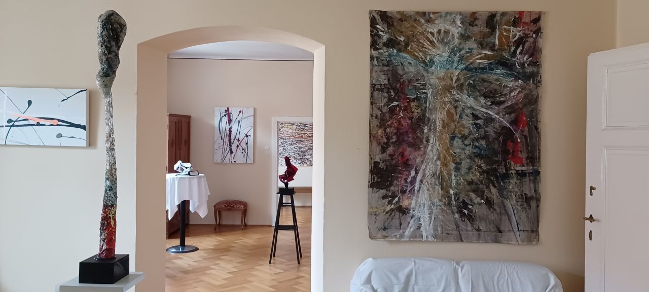 Einblick in die Galerie MERKIMA (© die Galerie MERKIMA)